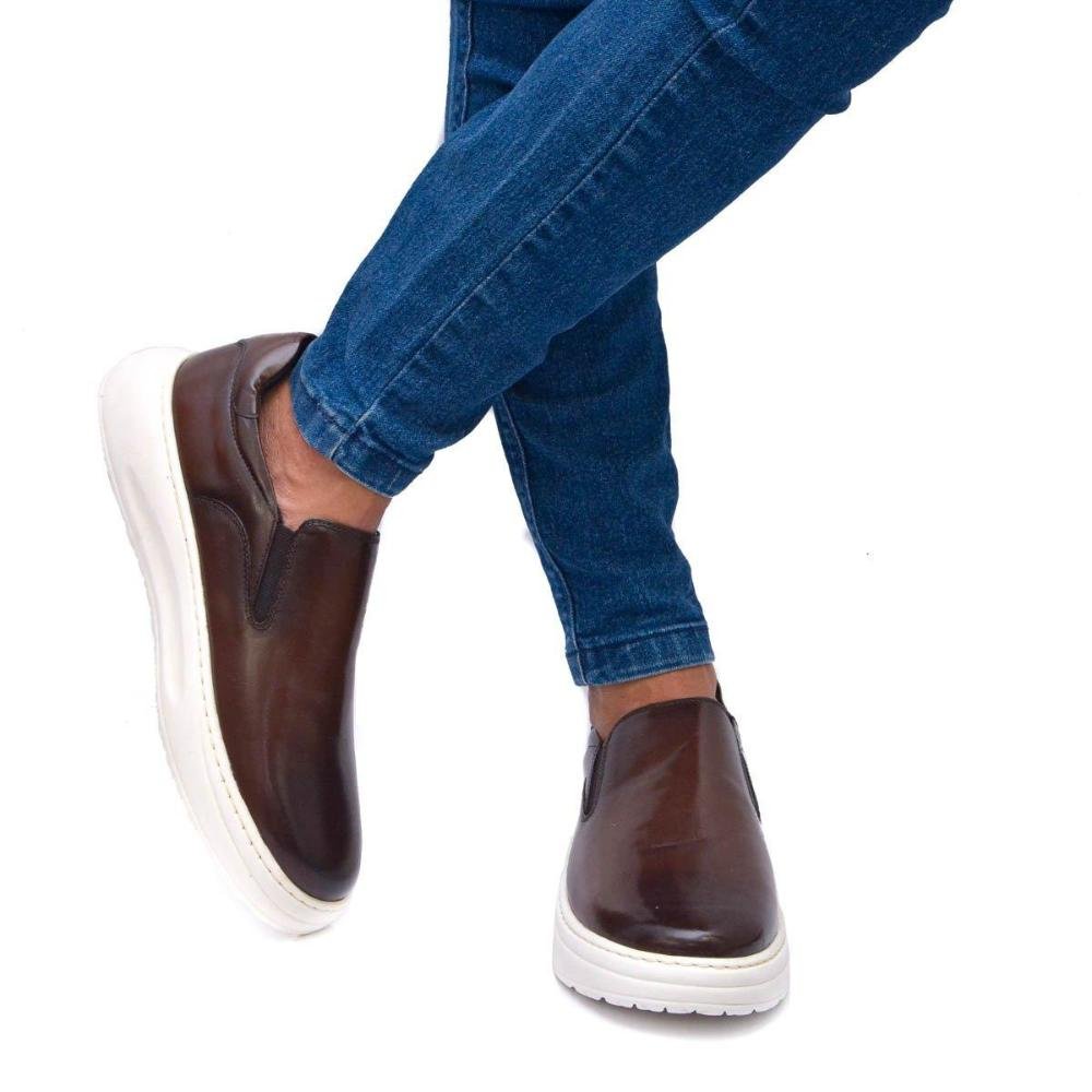 Tenis Slip On Bolt Couro Confortável Marrom 3