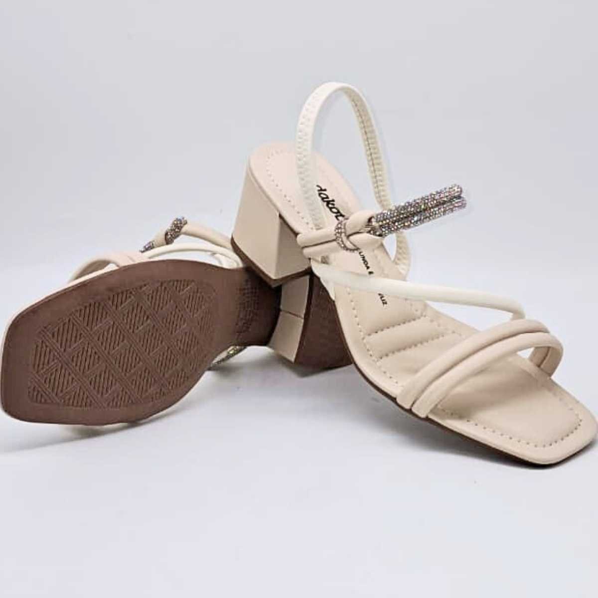 Sandália Feminina Dakota Salto Bloco Brilho Conforto Y9412 Bege 8