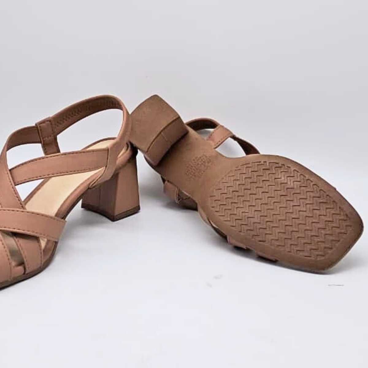 Sandália Feminina Mississipi Salto Baixo Conforto Mf232 Marrom 9