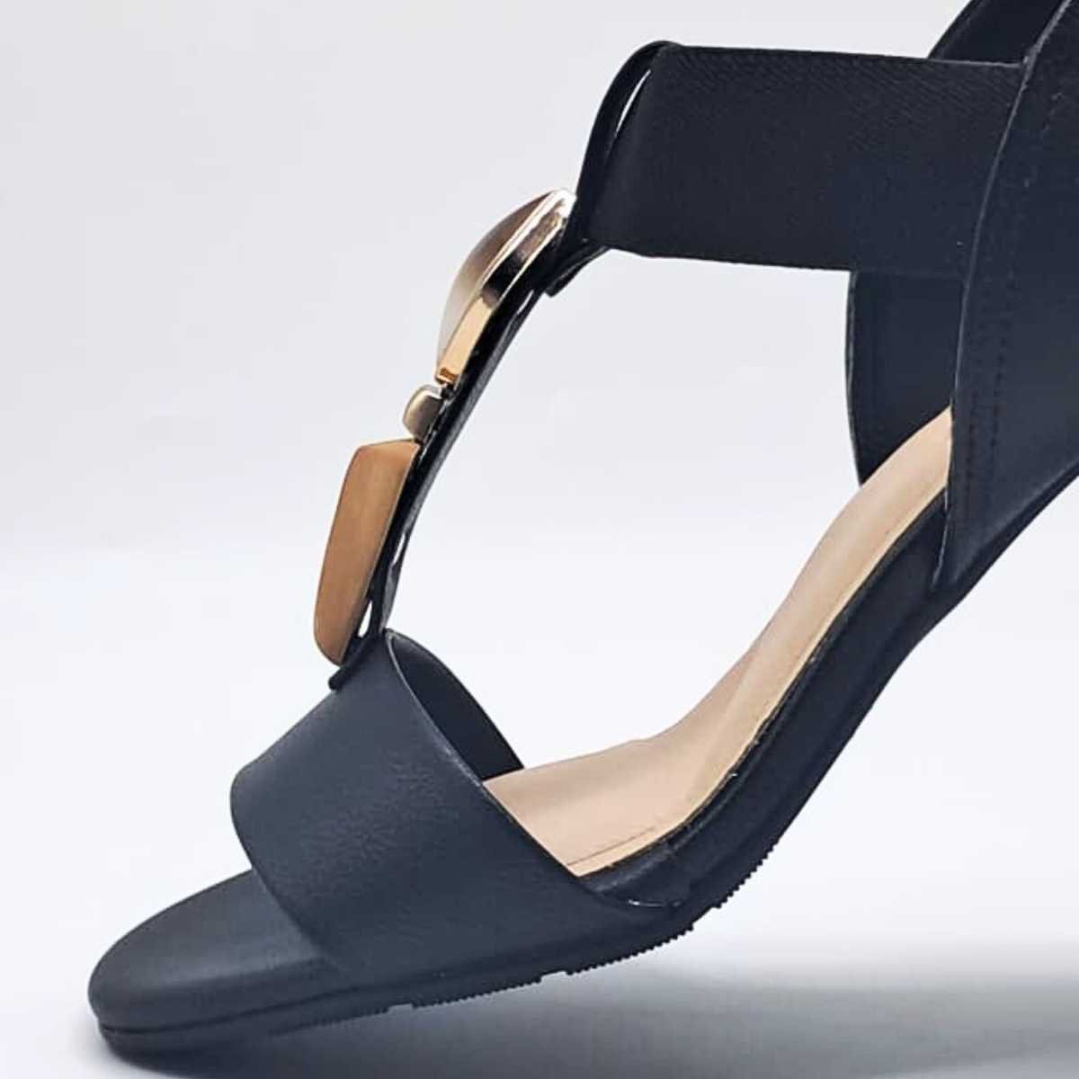 Sandália Feminina Modare Salto Quadrado Elástico 7172.113 Preto 7