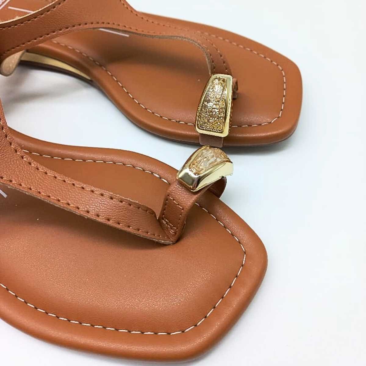 Sandália Moleca Feminina Dedo Anabelinha 5559.103 Marrom 6