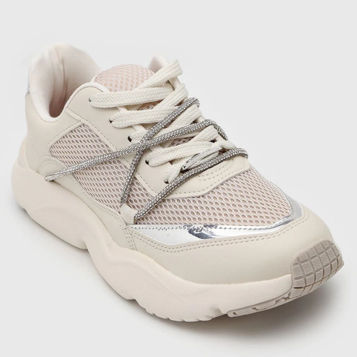 Vizzano Tenis Off Prata Conforto e Estilo