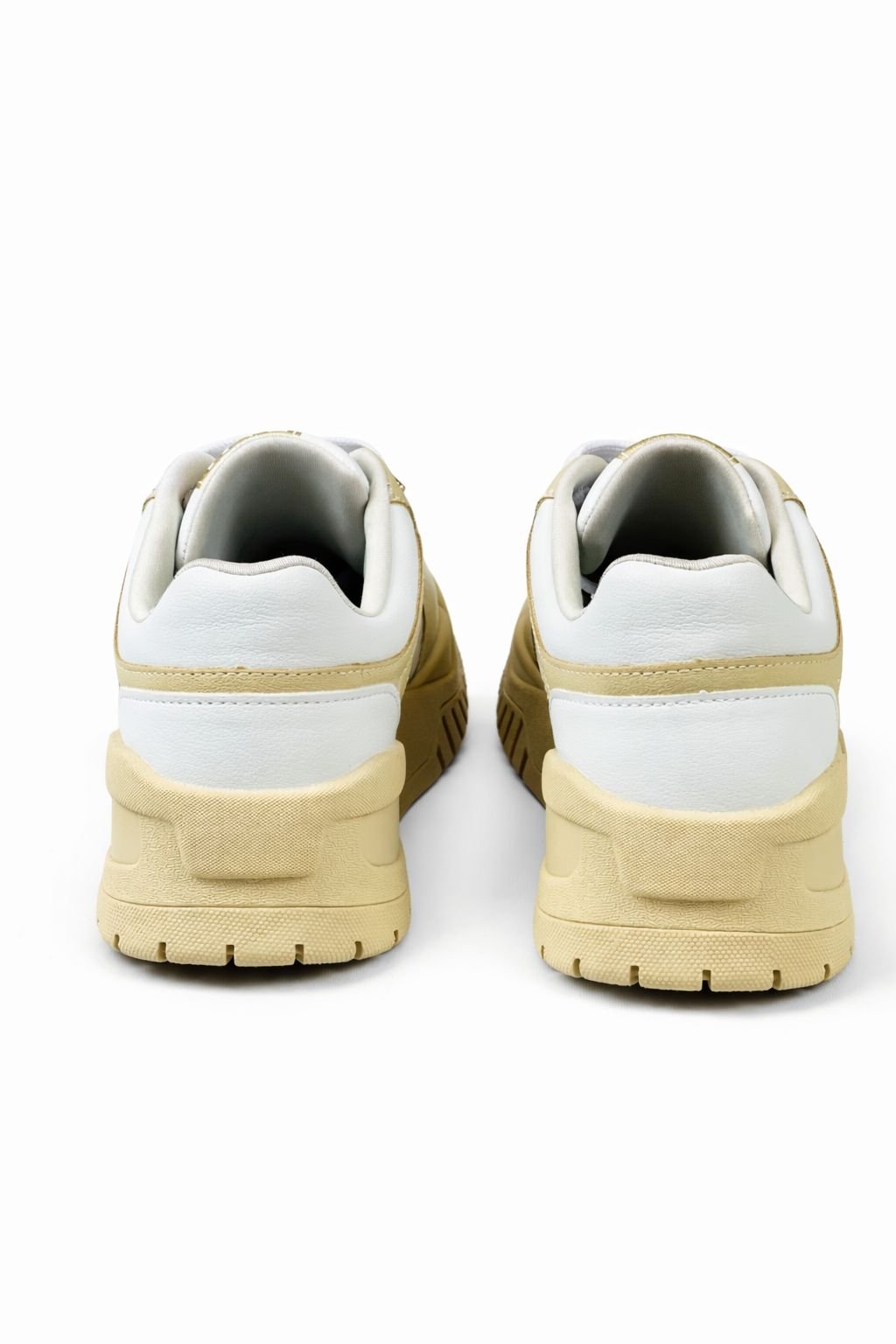 Tenis Esportivo Sintetico Feminino Ramarim Fleecy Plus Bege Bege/Branco 2