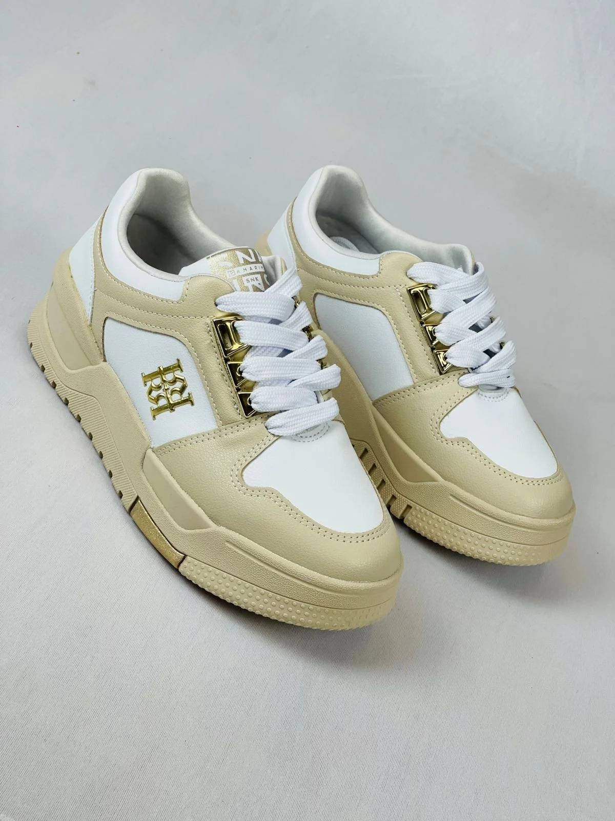 Tenis Esportivo Sintetico Feminino Ramarim Fleecy Plus Bege Bege/Branco 6