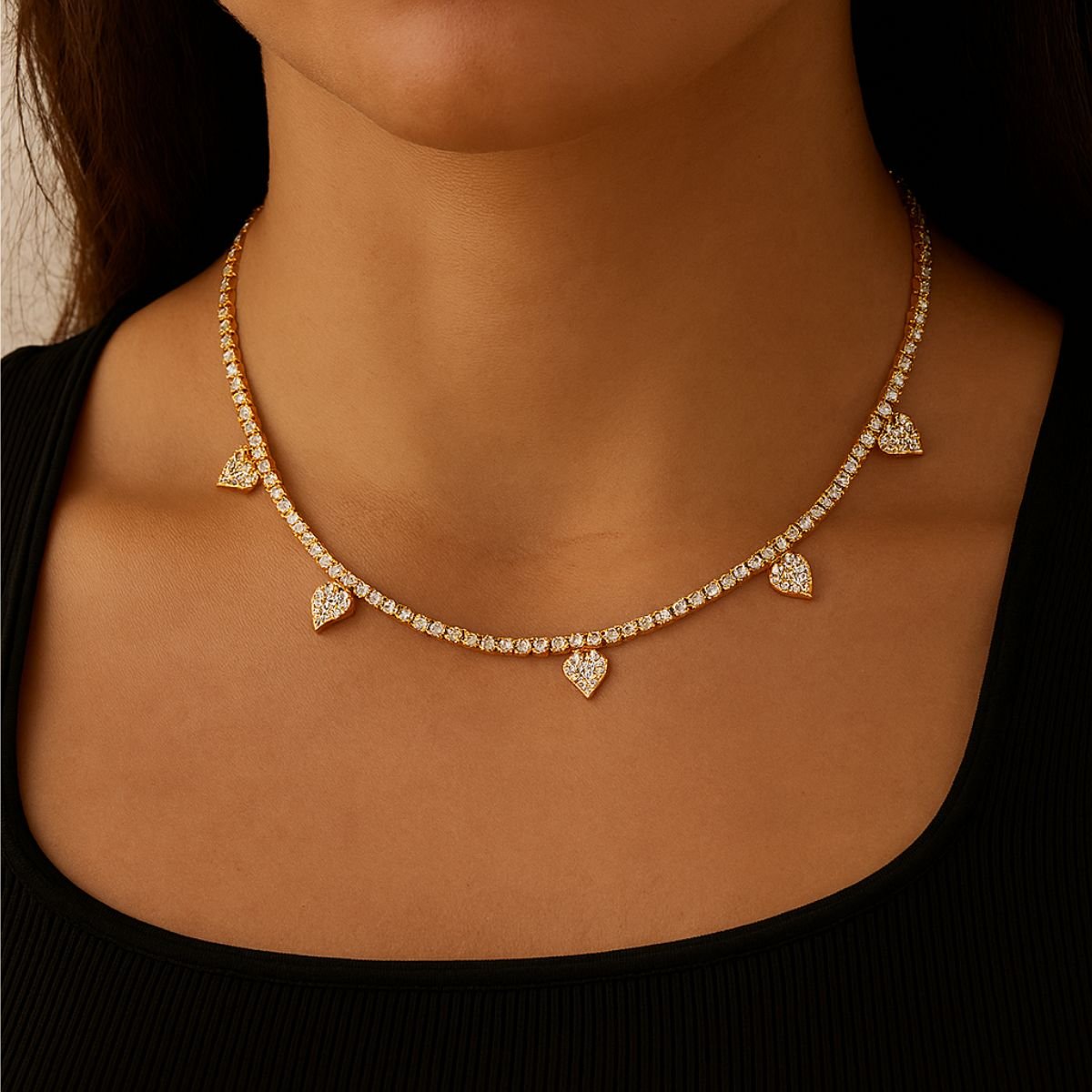 Colar Vih Triny 4 Corações Dourado 2