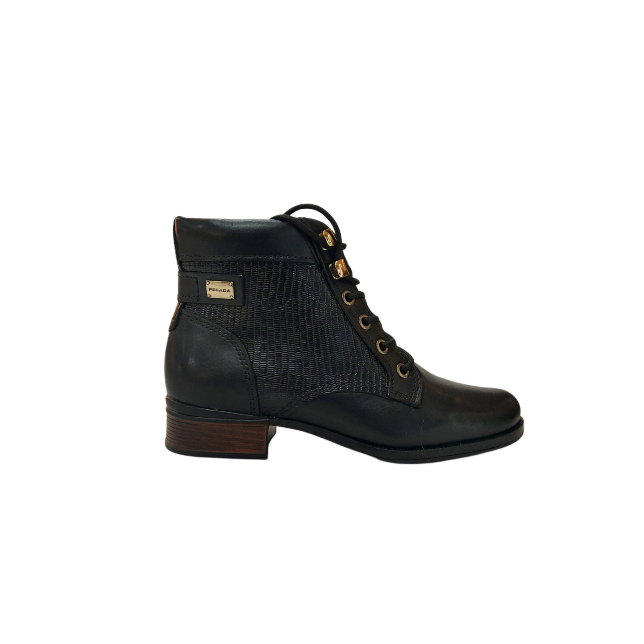 Pegada Coturno Feminino em Couro Salto 3 cm Ref. 282013