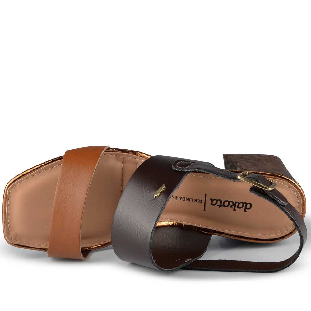 Sandália Salto Bloco Dakota Feminina Y9192 Marrom 4