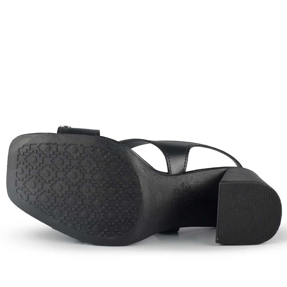 Sandália Salto Bloco Dakota Feminina Y9152 Preto 5