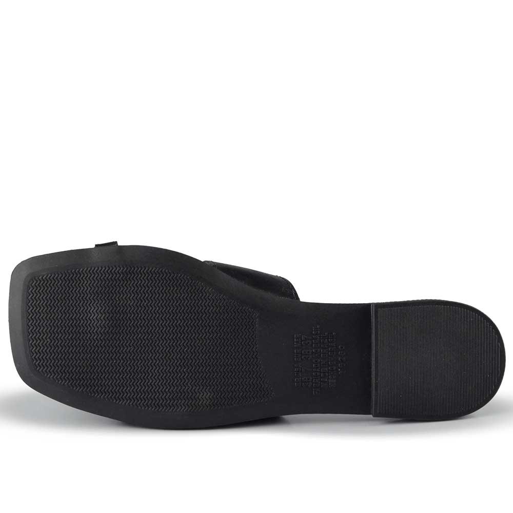 Sandália Rasteira Dakota Feminina Y9932 Preto 5