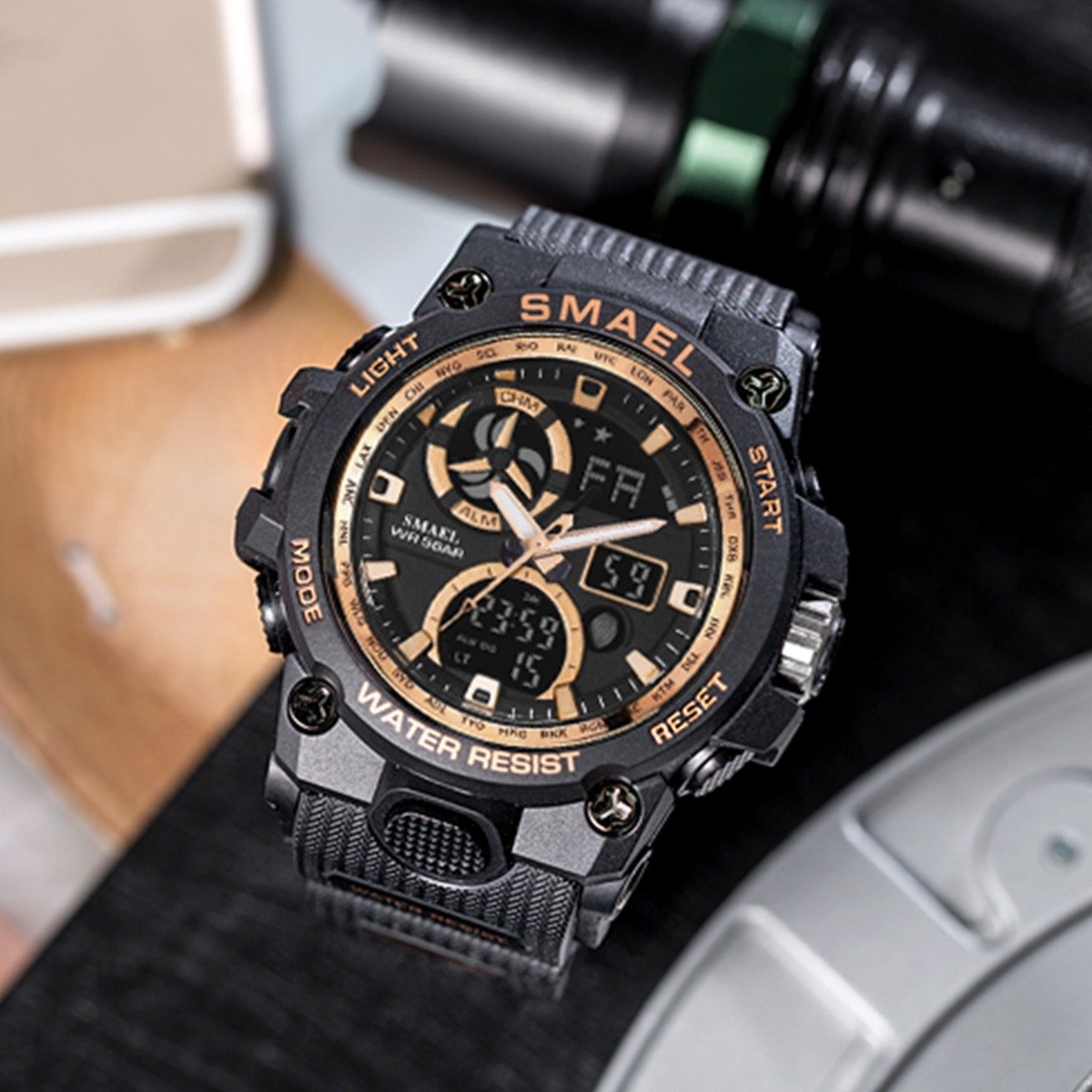 Relógio Masculino Smael AnaDigi 8011 Preto e Dourado Preto 2