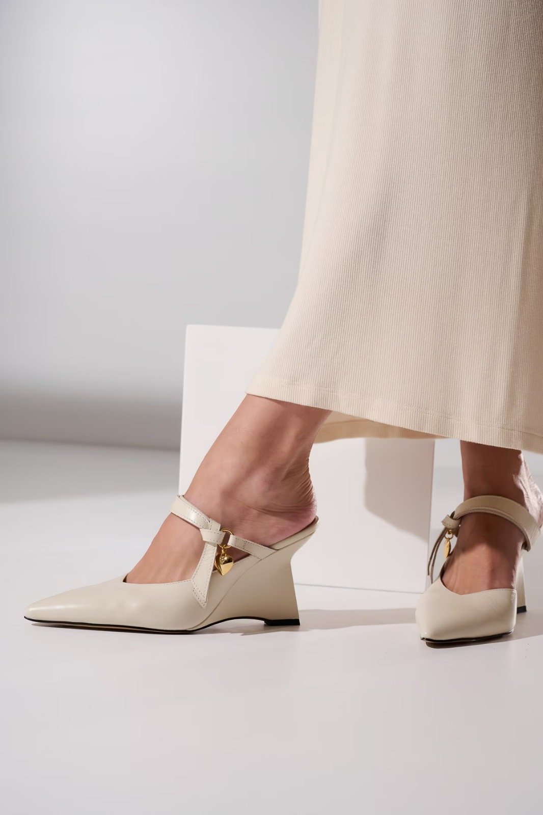 Scarpin Mule Luiza Barcelos Off White Branco 3