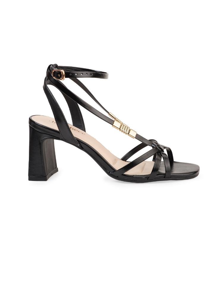Sandália Bebecê Salto Bloco com Tiras e Detalhe Metalizado Preto 1