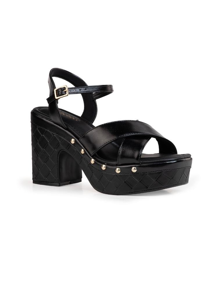 Sandália Clog Bebecê com Tachas Preto 3