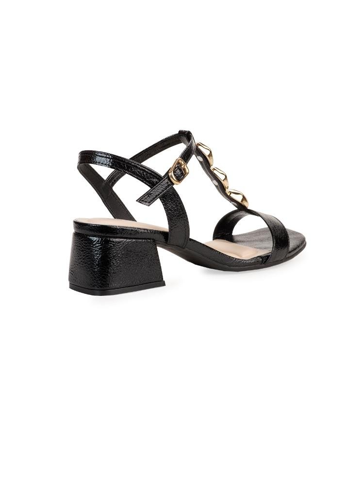 Sandália Bebecê Salto Bloco Tiras Enfeites Gotas Preto 4