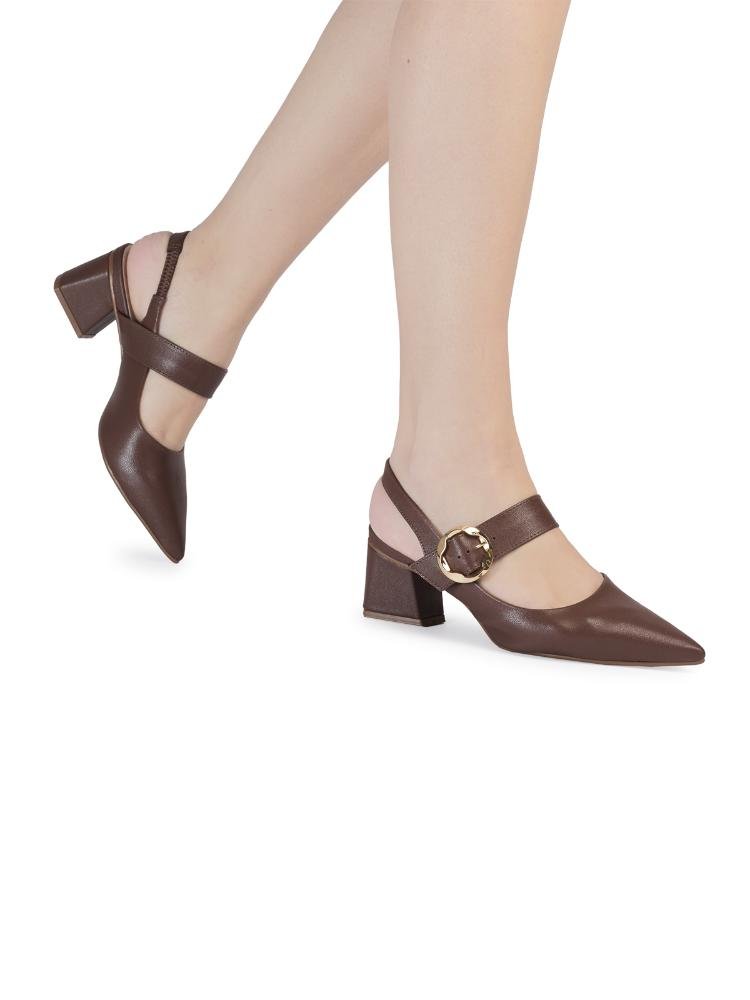 Sapato Feminino Bebecê Bico Fino com Salto Bloco e Fivela Lateral Marrom 2