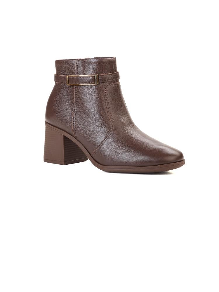 Bota Bebecê Ankle Boot em Couro Bico Redondo com Enfeite Minimalista Marrom 3