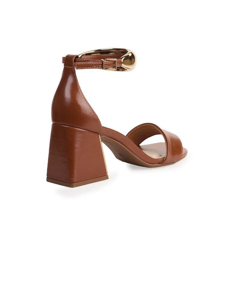 Sandália Bebecê Salto Bloco Tira Frontal e Fechamento  Esfera Marrom 4