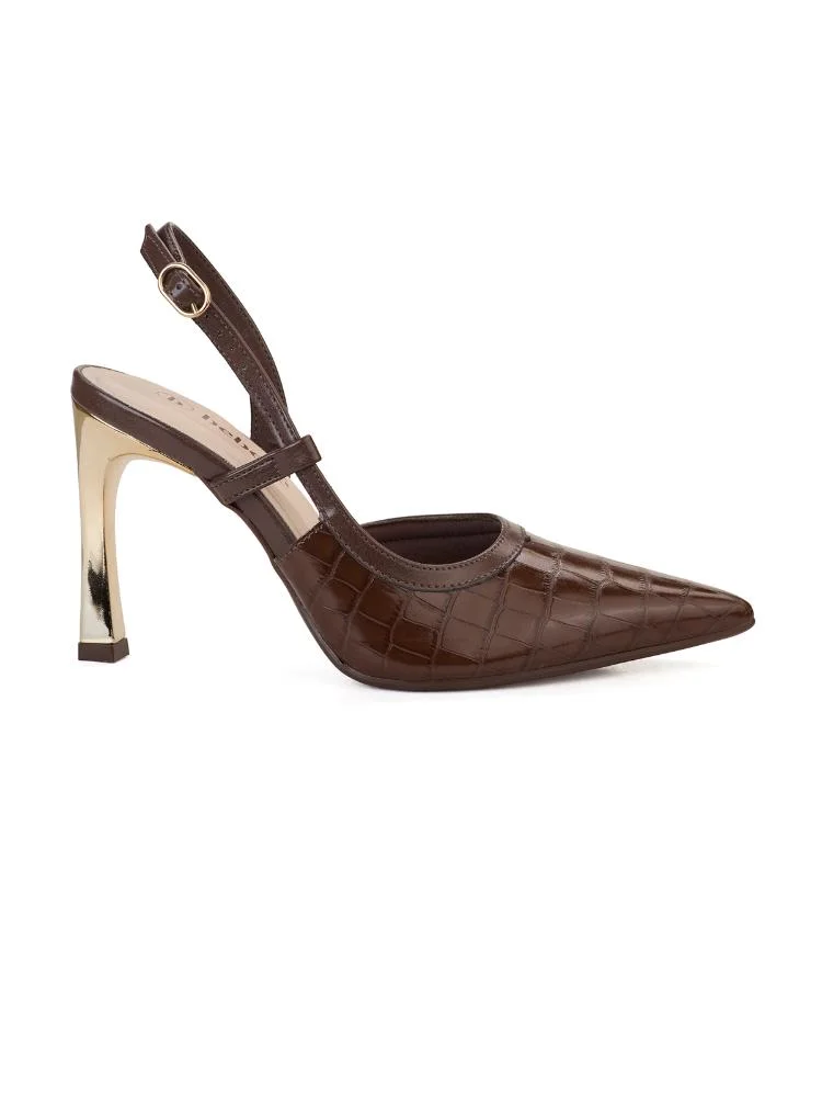 Scarpin Bebecê Slingback Salto Fino Lateral Aberta com Fivela Marrom 1