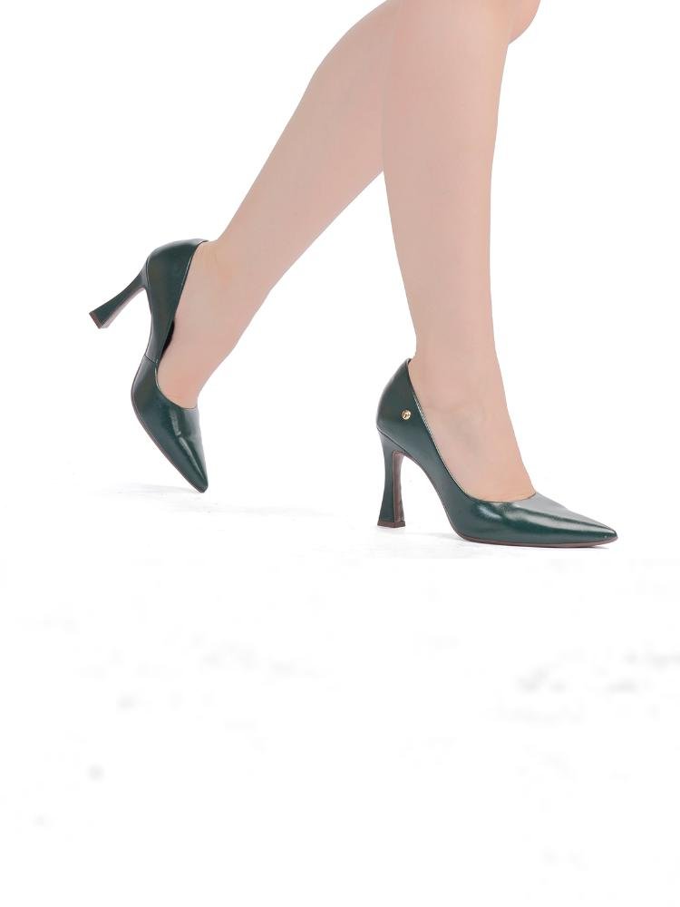 Scarpin Bebecê Versátil Com Salto Flare Verde 2