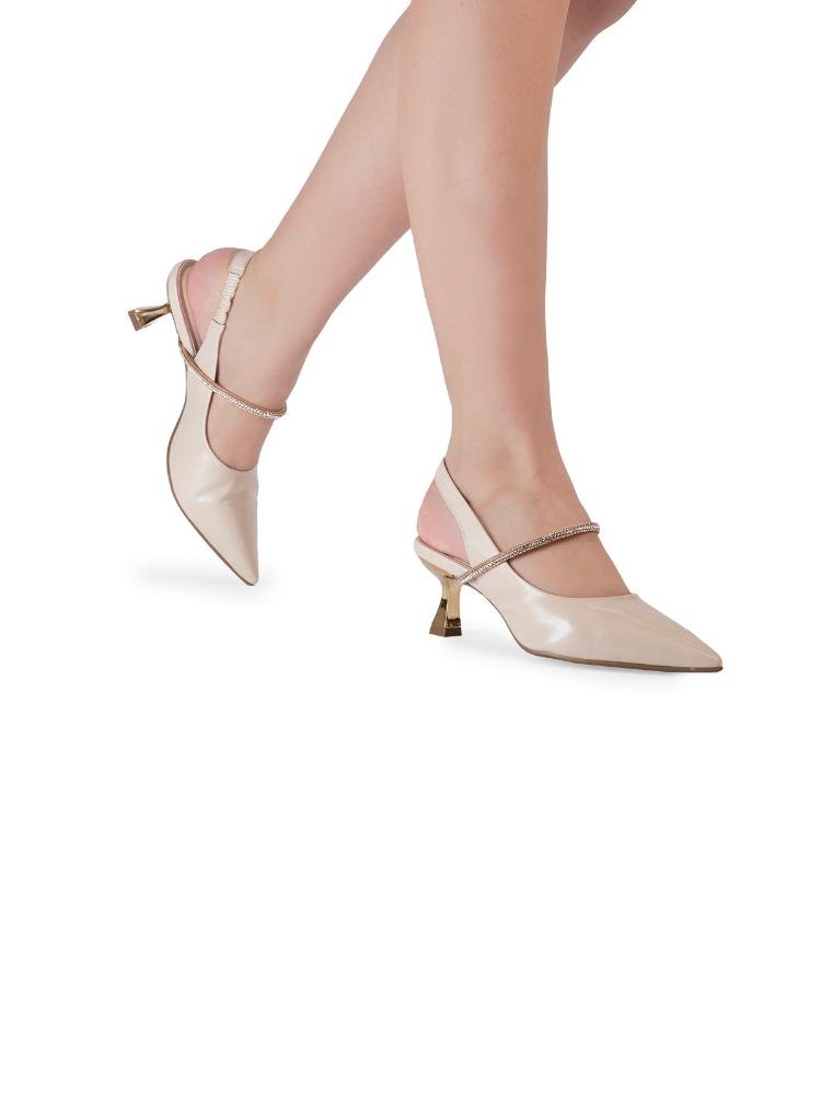 Scarpin Slingback Bebecê com Acabamento Metalizado e Salto Taça Creme 2