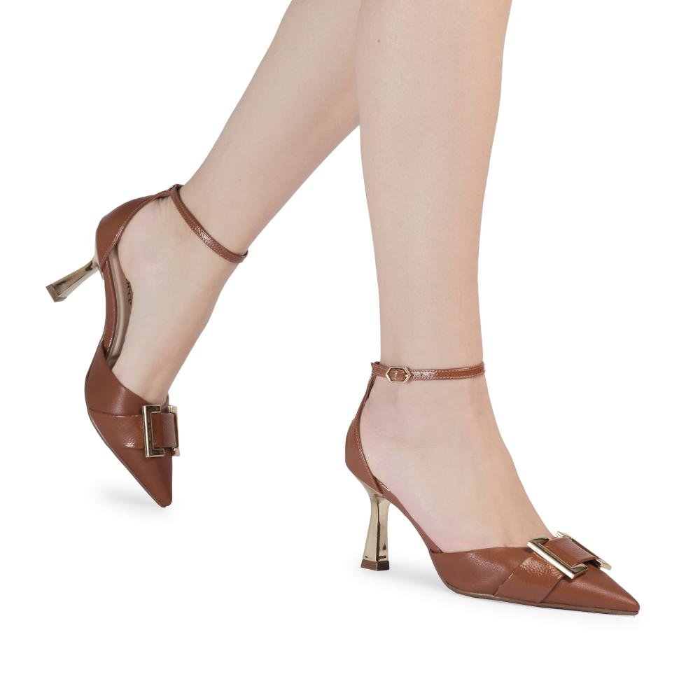Scarpin Feminino Bebecê com Fivela e Salto Taça Marrom 3