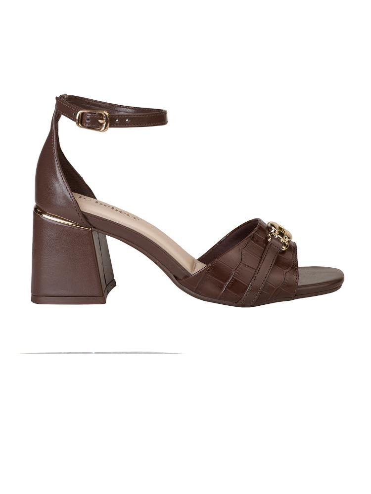 Sandália Clássica Bebecê Bridão Fivela