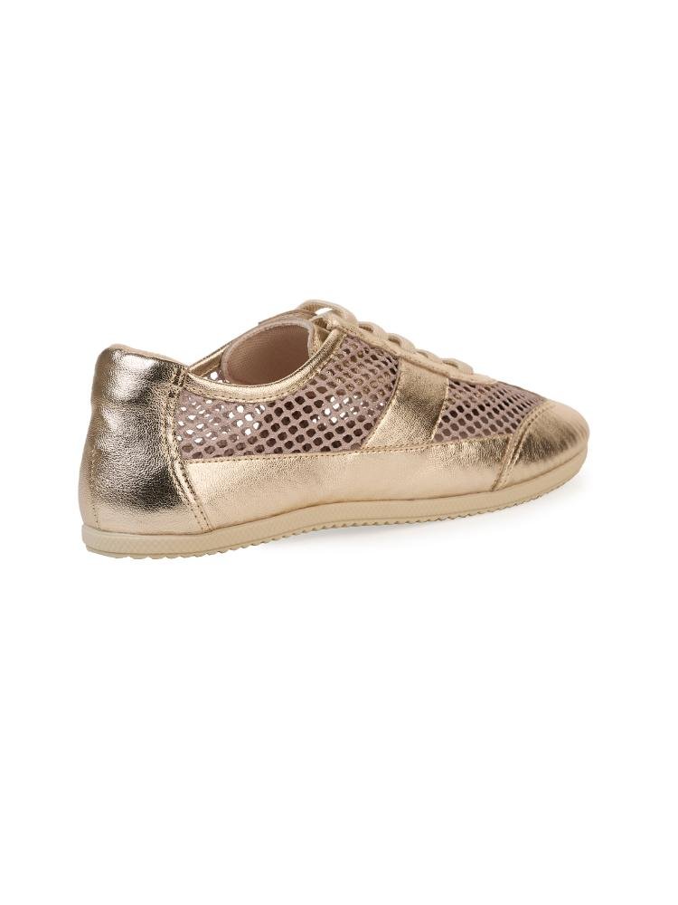 Tênis Casual Feminino Bebecê Detalhe Texturizado e Cadarço Dourado 4