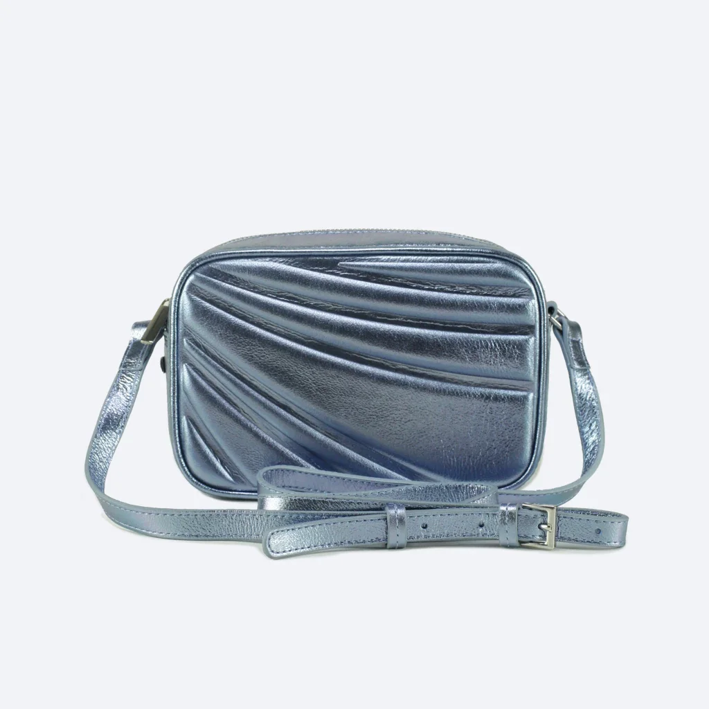 Bolsa Donna em Couro Metalizado Cor Azul