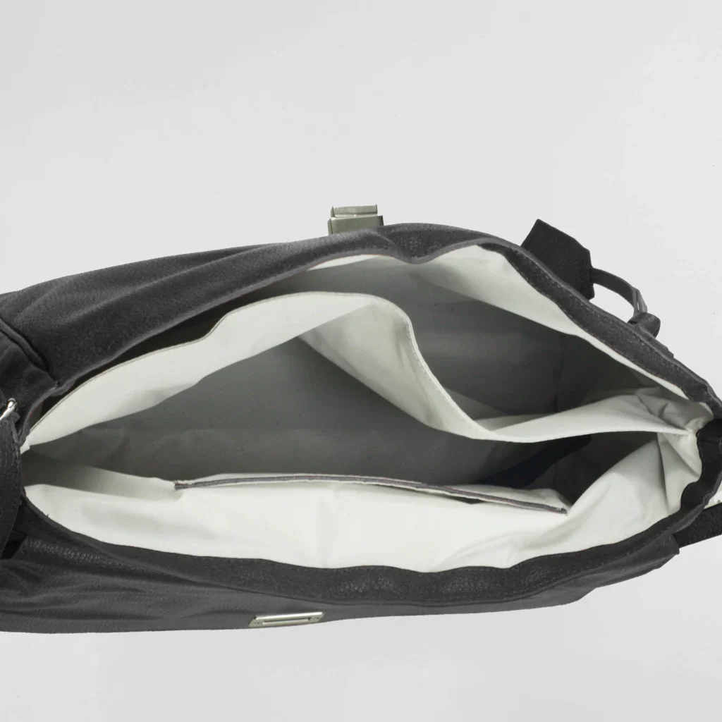 Bolsa Selina em Couro Cor Preta Preto 3