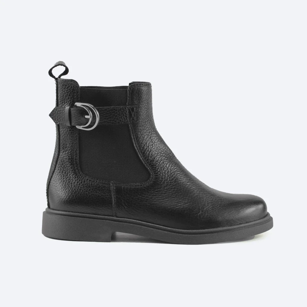 Bota Arabela Cano Médio em Couro Cor Preto