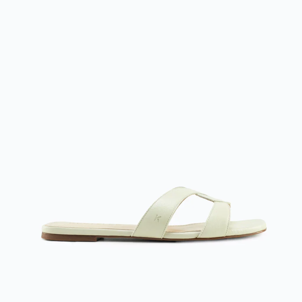 Rasteirinha Lívia em Couro Cor Off White