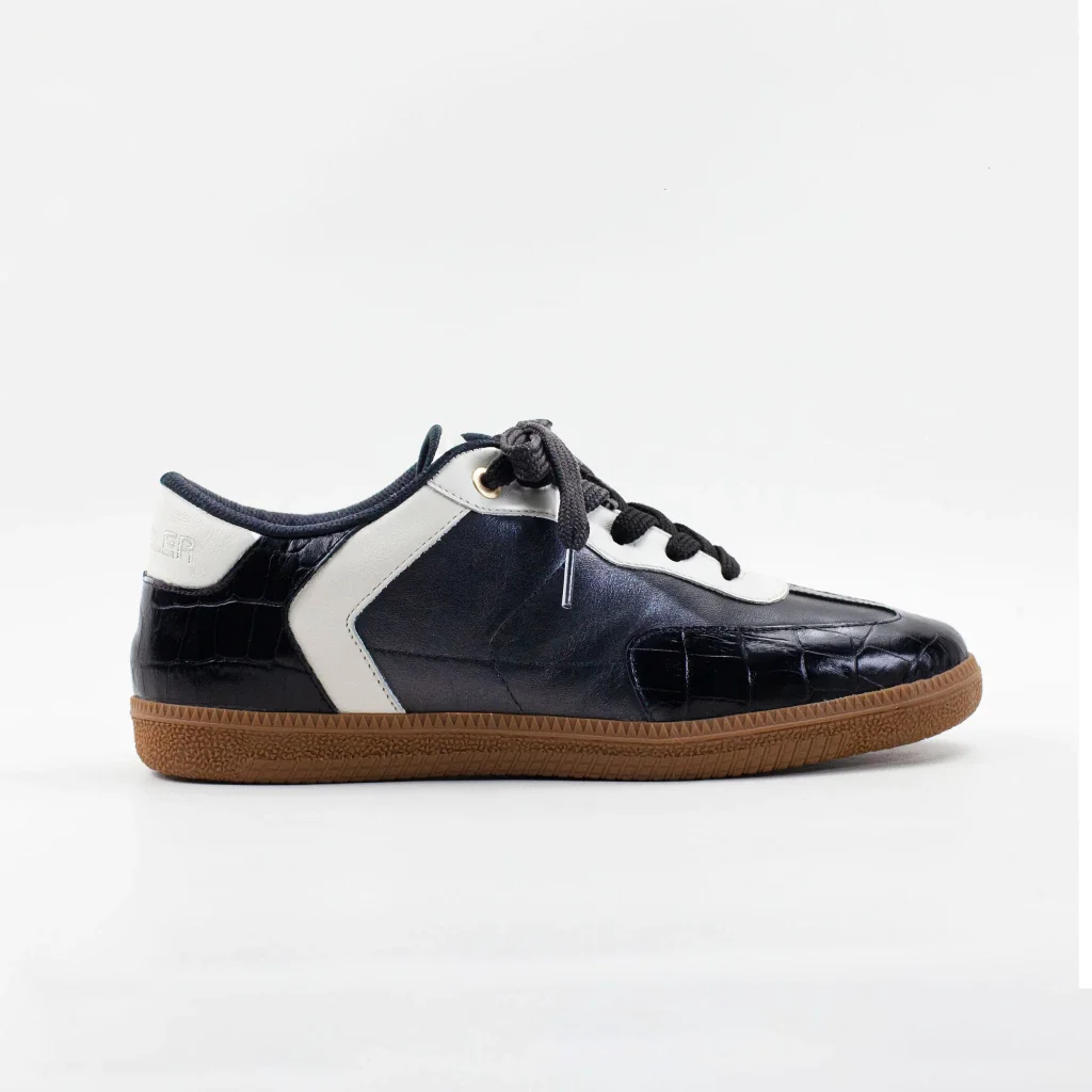 Tênis Cassey em Couro Cor Preto/Off White