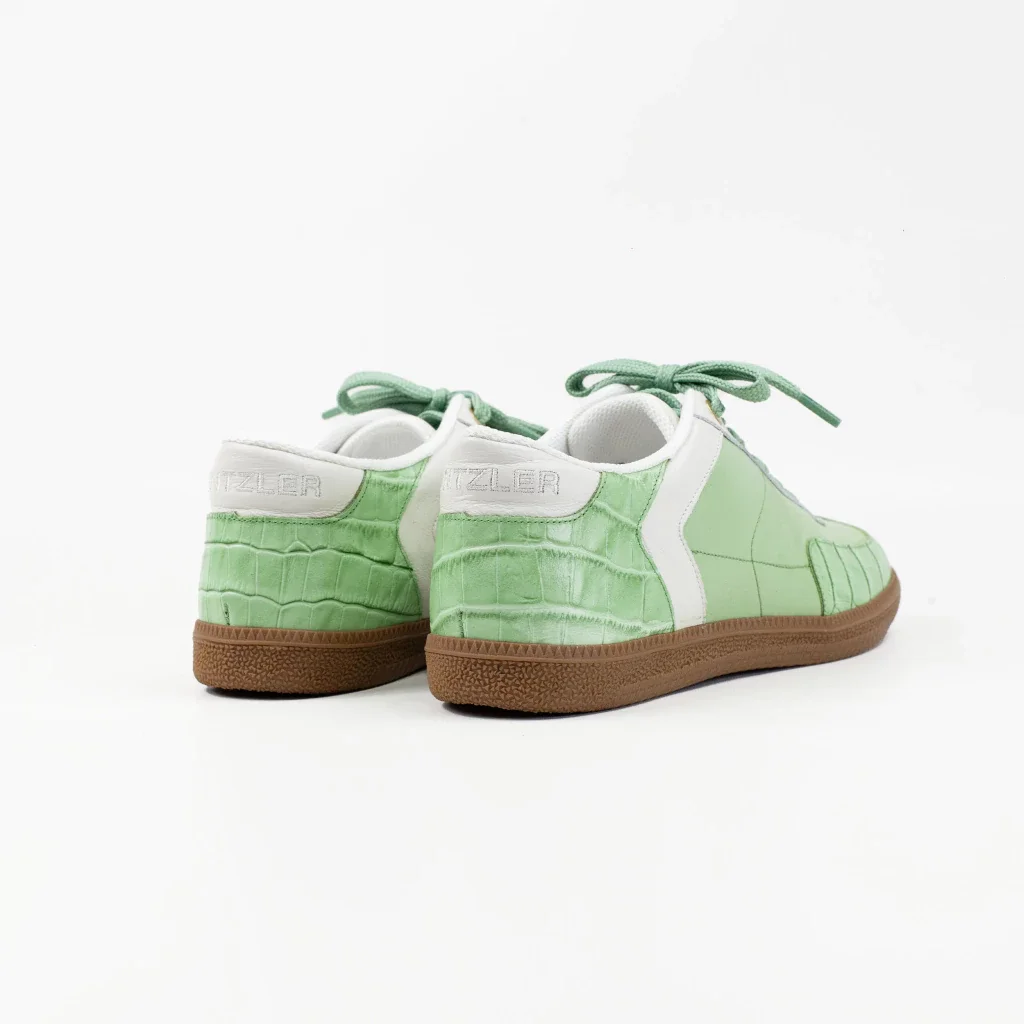 Tênis Cassey em Couro Cor Verde Candy Colors Verde 4