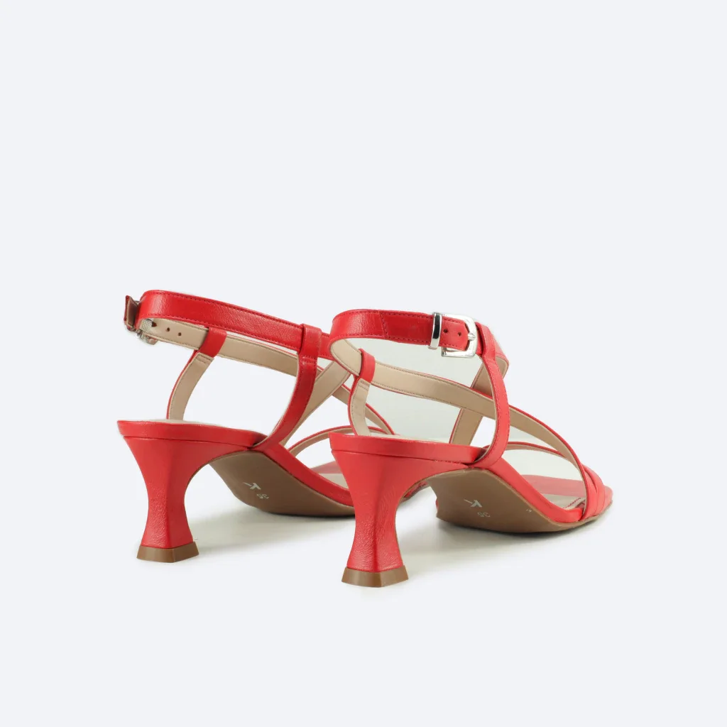 Sandália Clara em Couro na Cor Vermelha Vermelho 3