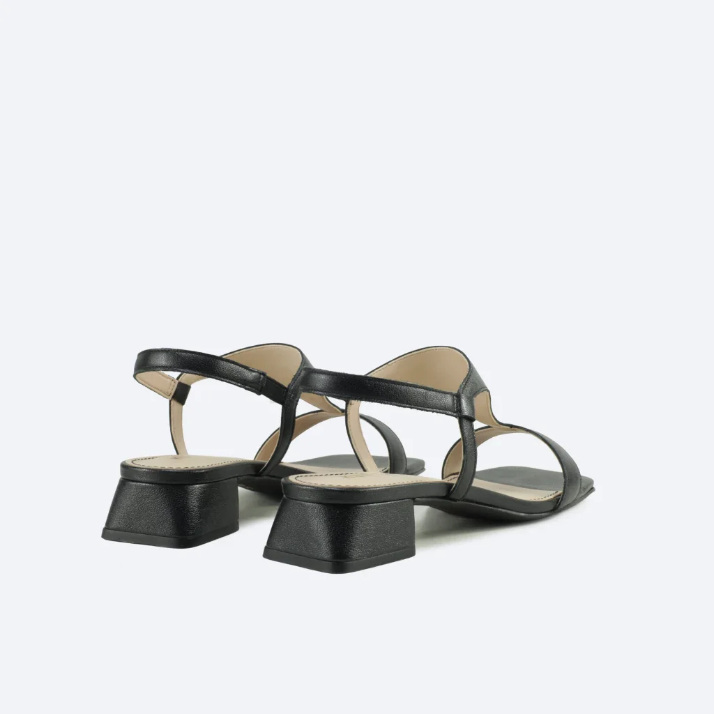 Sandália Clarice em Couro Cor Preta Preto 3