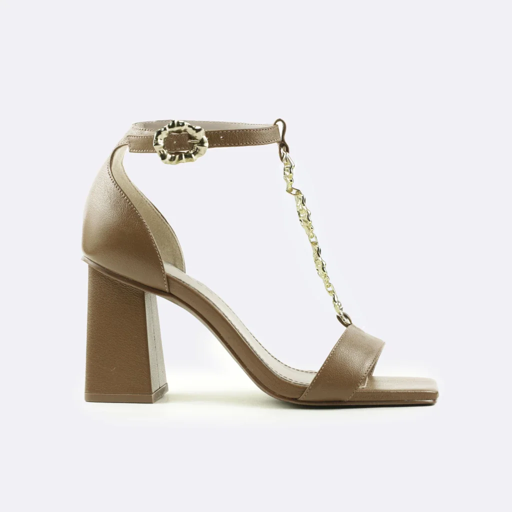Sandália Estela em Couro na Cor Caramelo