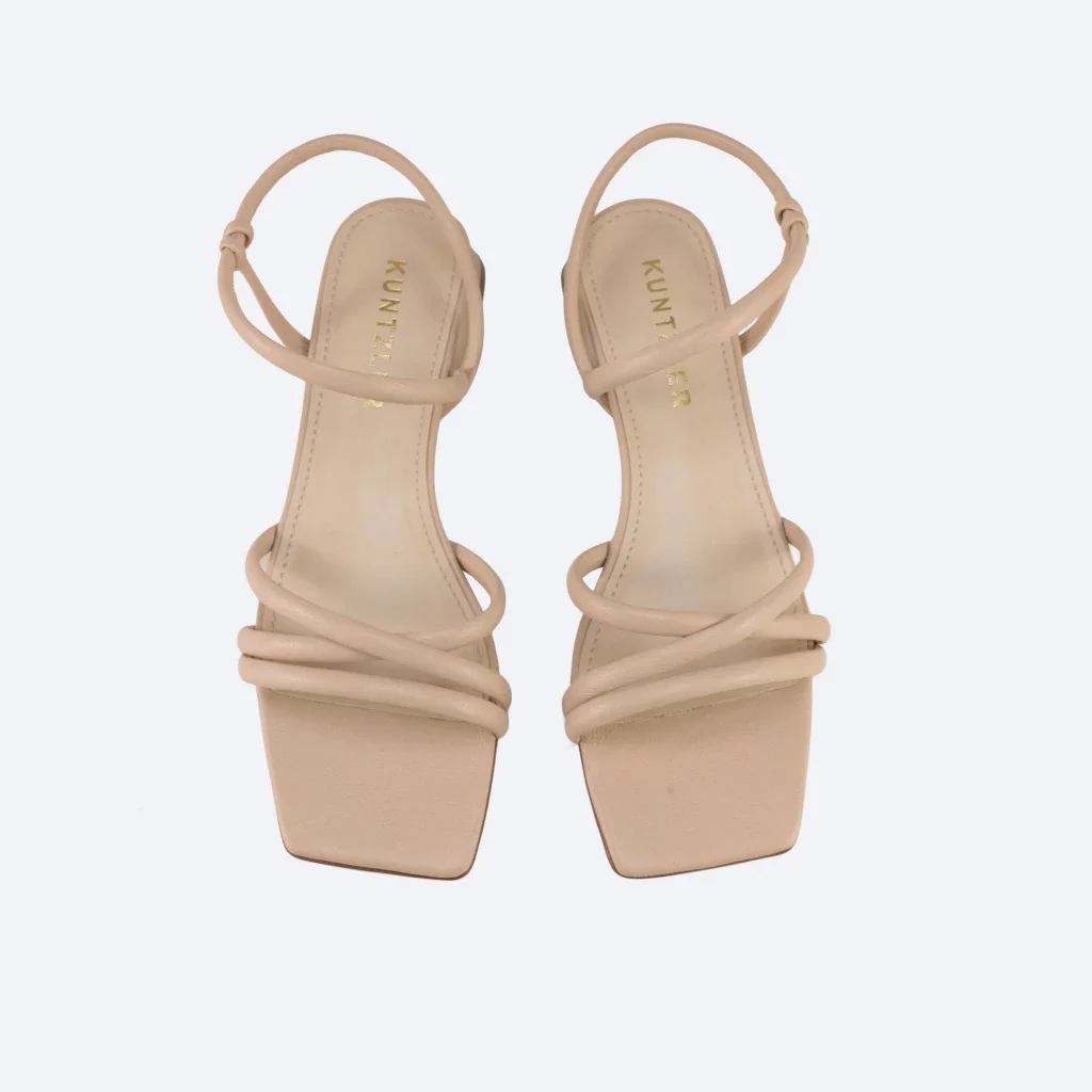 Sandália Giovanna em Couro Cor Nude Bege 2