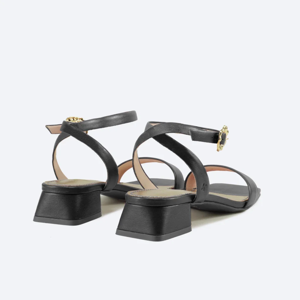 Sandália Isadora em Couro Cor Preto Preto 3