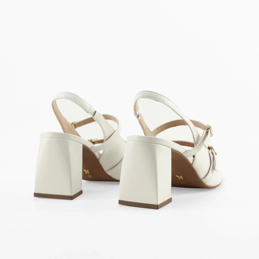 Slingback Monique em Couro Cor Off White Branco 4