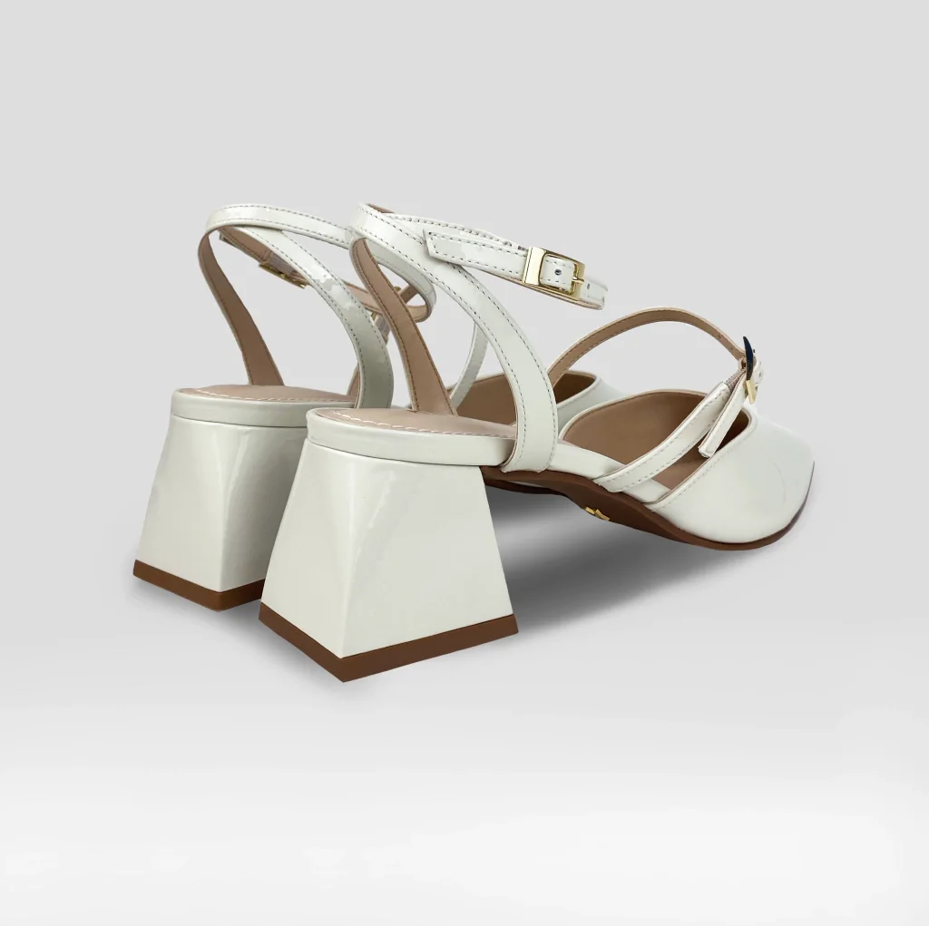 Slingback Luciana em Couro Cor Leite de Coco Branco 4