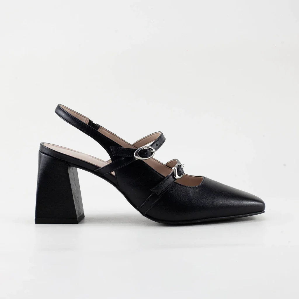Slingback Monique Fivelas Dupla em Couro Cor Preto