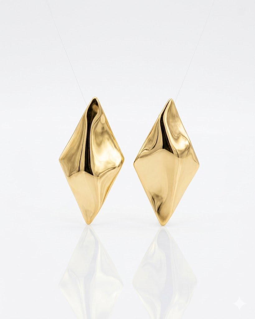 BRINCO MARTINA GOLD BANHADO A OURO 18K
