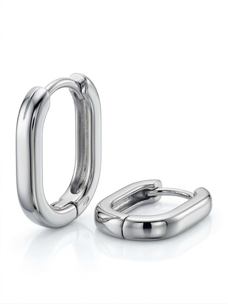 BRINCO ARGOLINHA MARIA G BANHADO EM PRATA 925