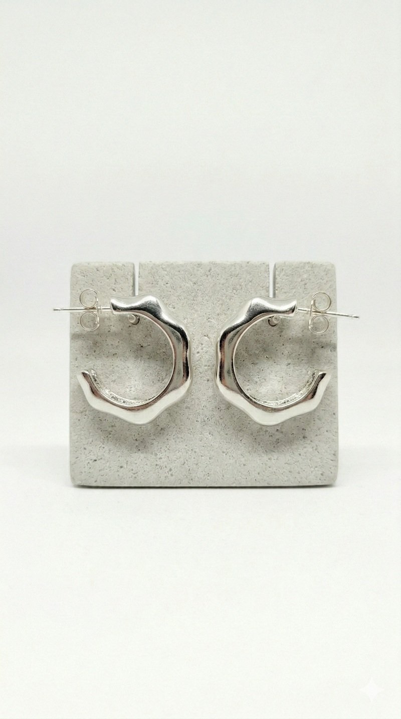 Argola Orgânica Celebre Prata Prata 2