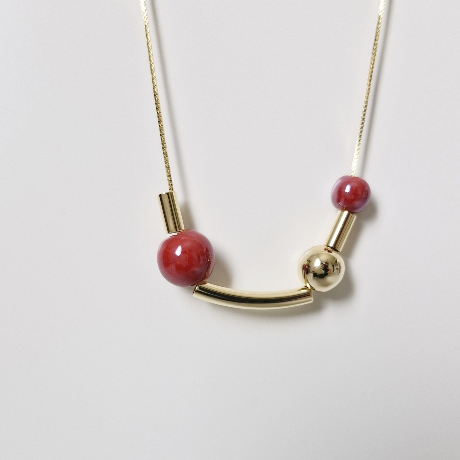 Colar Longo Urban Vermelho