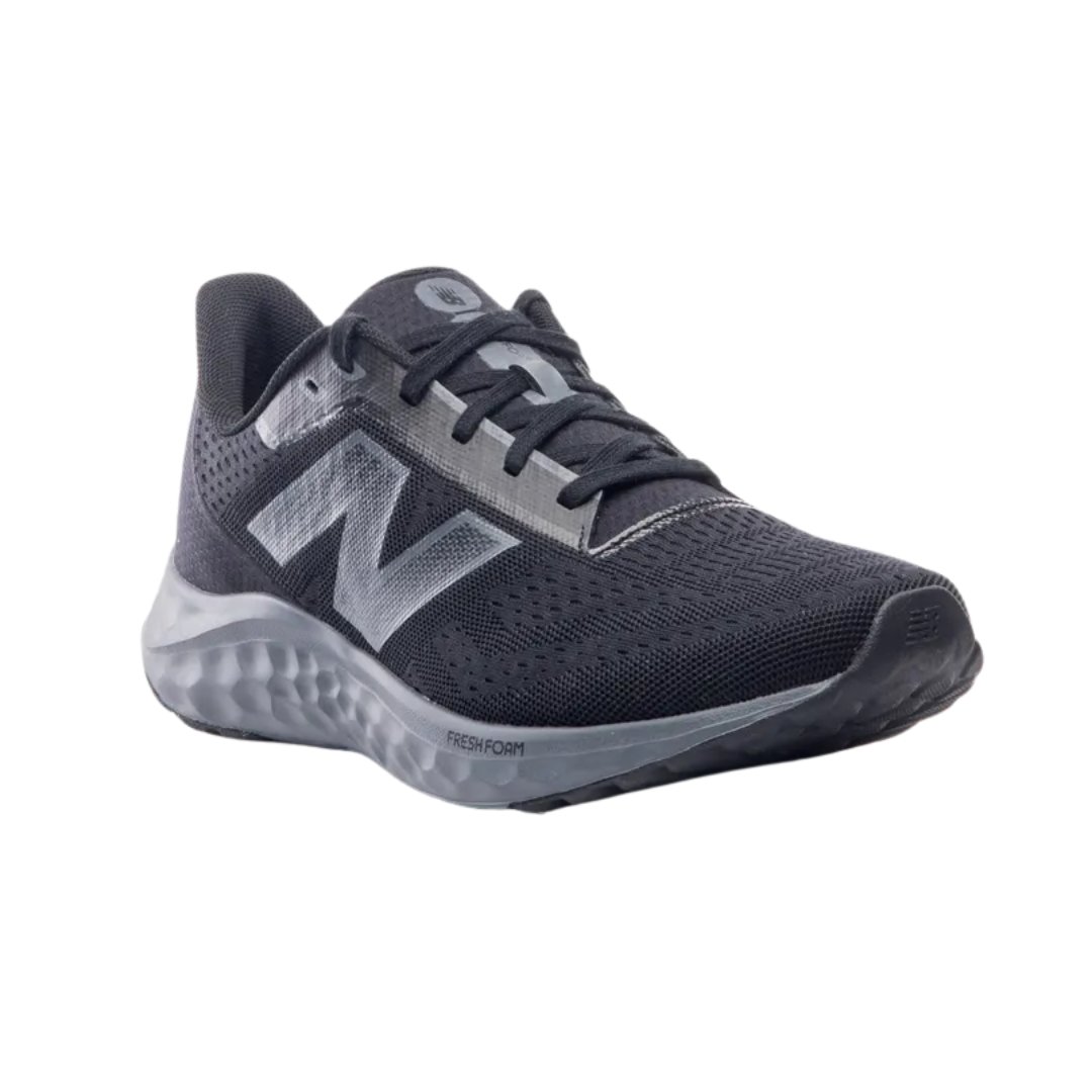 Tênis Masculino New Balance Fresh Foam Arishiv4 1322066 Preto/Grafite 4