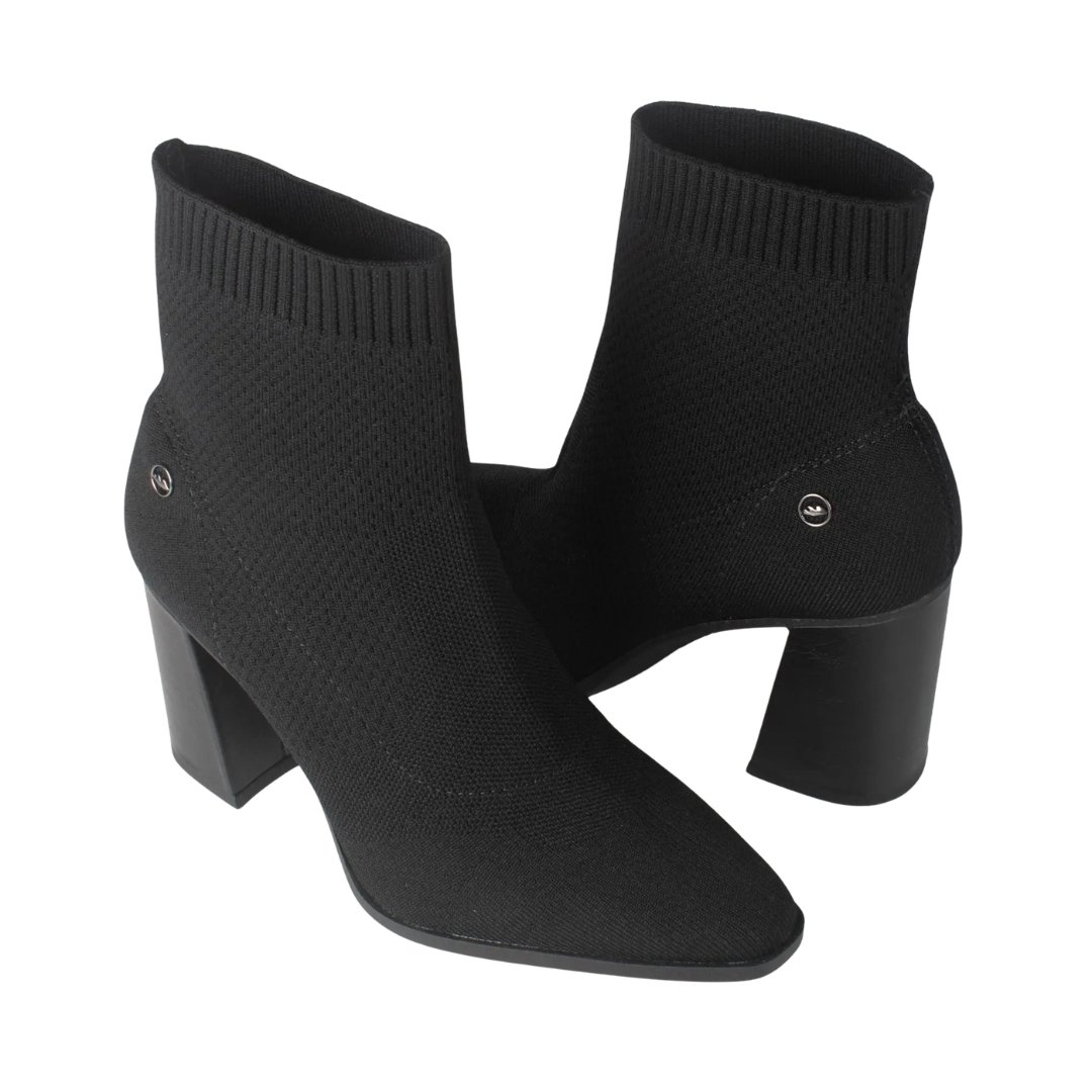 Bota Feminina Dakota D2471 De Cano Curto Em Malha Preto 4