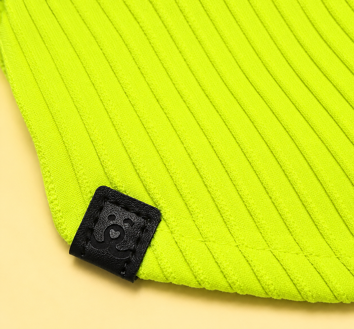 T-shirt para Pet - PetChic - Verde Neon e Preto M 3