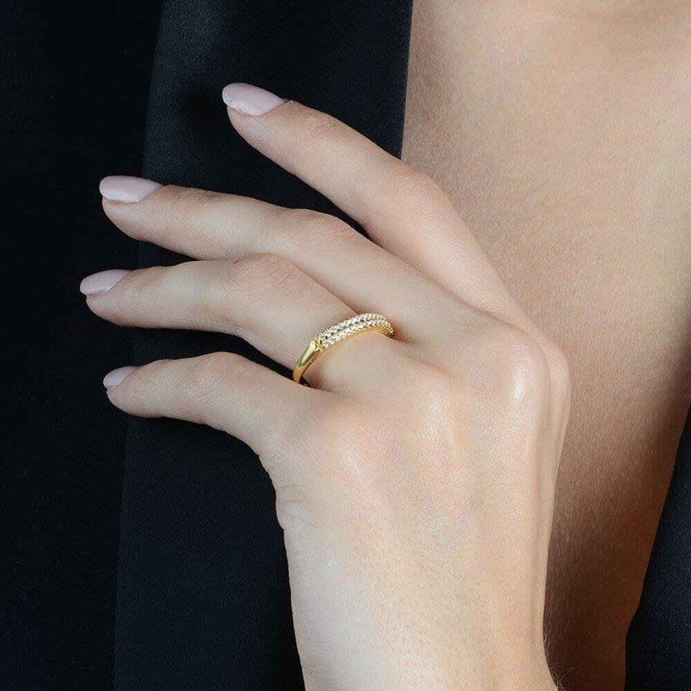 Anel Dourado Aparador de Aliança Duplo Cravejado de Zircônia Dourado 4