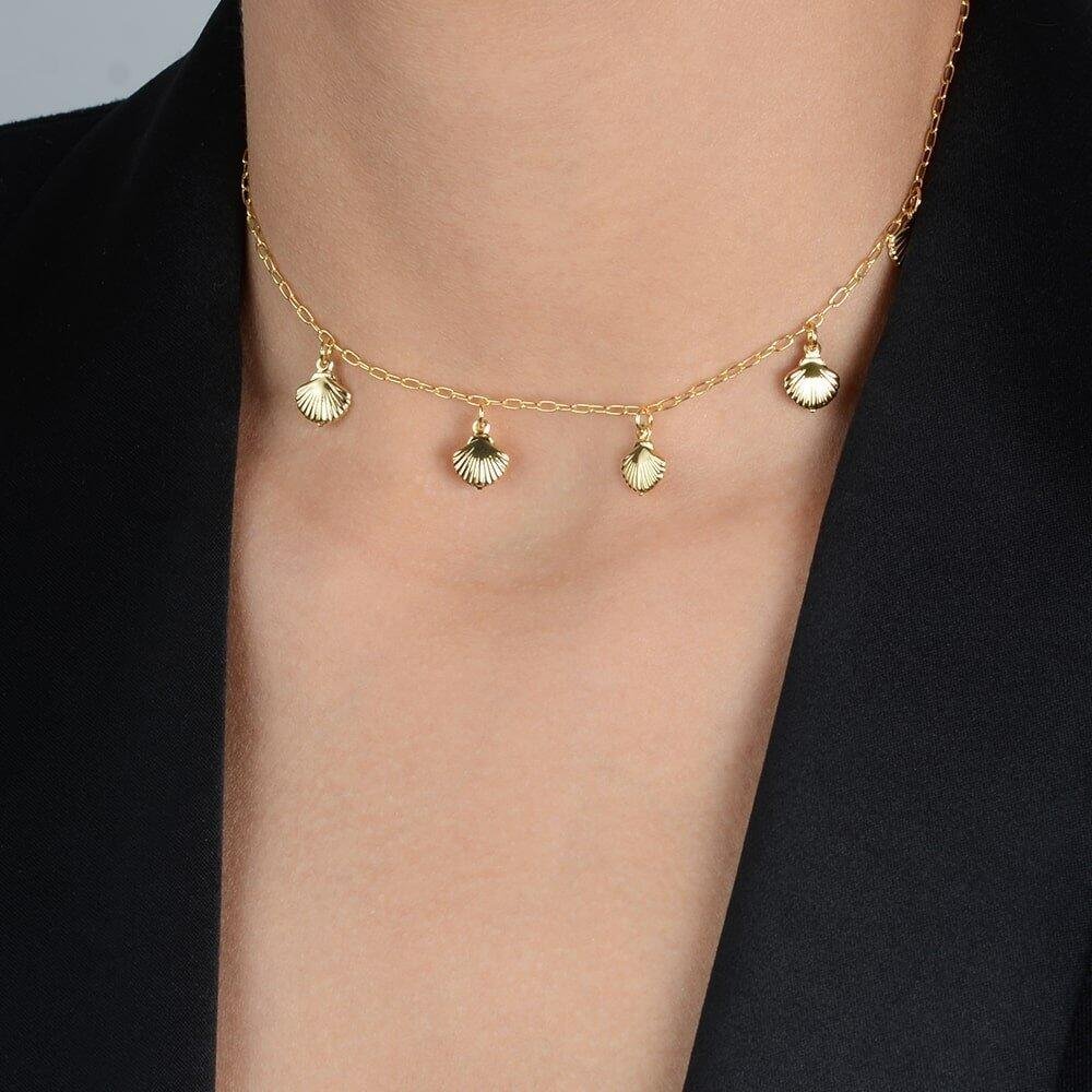 Colar Dourado de Concha Dourado 2